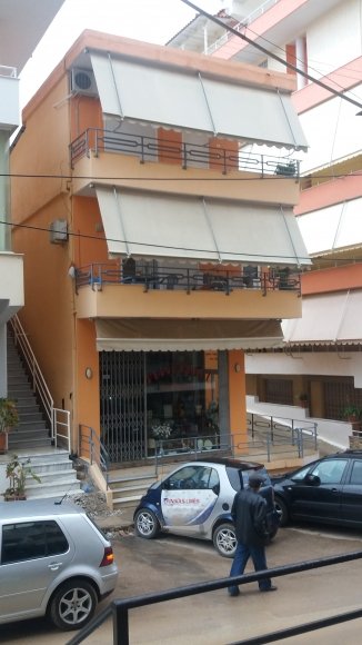 Shitet shtepi private ne qender te Sarandes