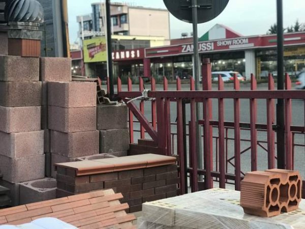 Tirane, shes Tulla shamat, te reja dhe te perdorura🤲🤲 100 Leke