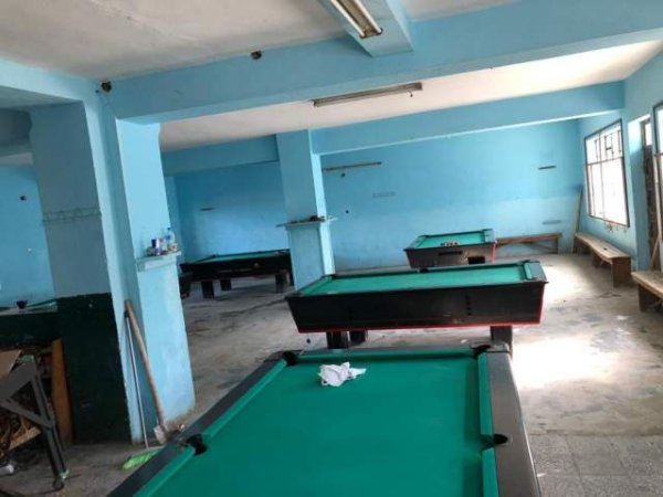 Tirane, Shitet ambienti, bar-kafe dhe bilardo ne Ndroq 310 m² 200.000 Euro