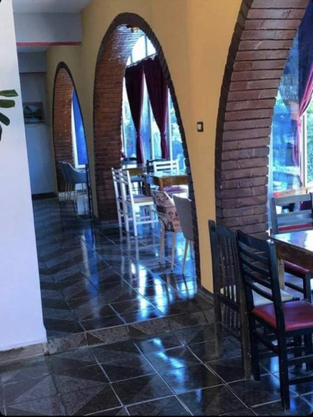 Tirane, Shitet ambienti, bar-kafe dhe bilardo ne Ndroq 310 m² 200.000 Euro