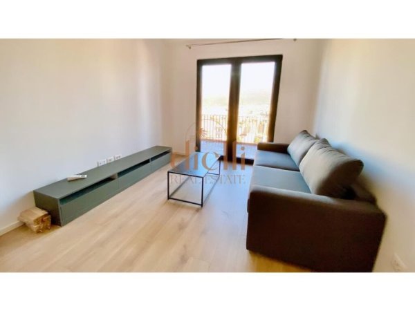 Tirane, jepet me qera apartament 2+1+Ballkon , 110 m² 1.000 € (Tirana Garden Building)
