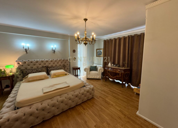 Tirane, shitet apartament+verande | Penthouse 3+1+Aneks+Ballkon Kati 8, 362 m² 975.500 € (rruga e dibres)
