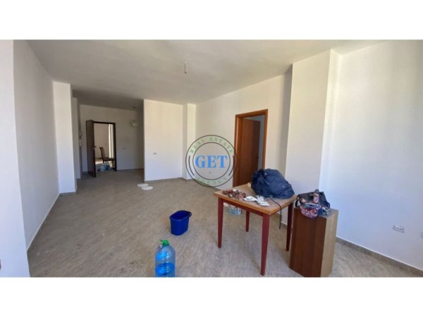 Durres, shitet apartament 1+1+Ballkon , 82 m² 85.000 € (Plazh Hekurudha, Durres)