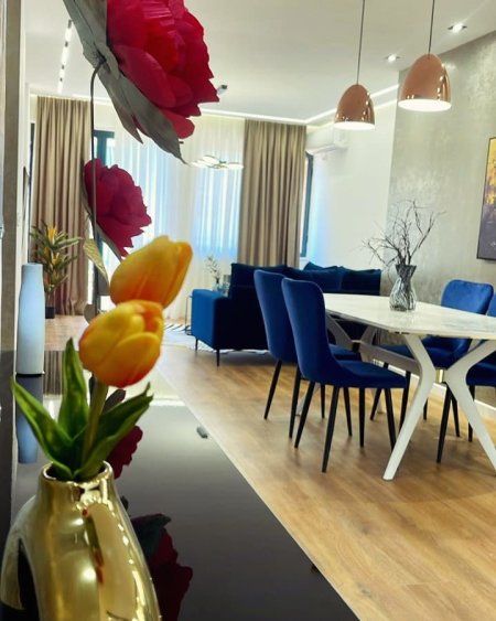 Tirane, shitet apartament 2+1 , 126 m² (Kopshti Botanik)