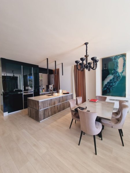Dhermi - Palase, shitet Vile 3+1 , 200 m² (Green Coast Palase)