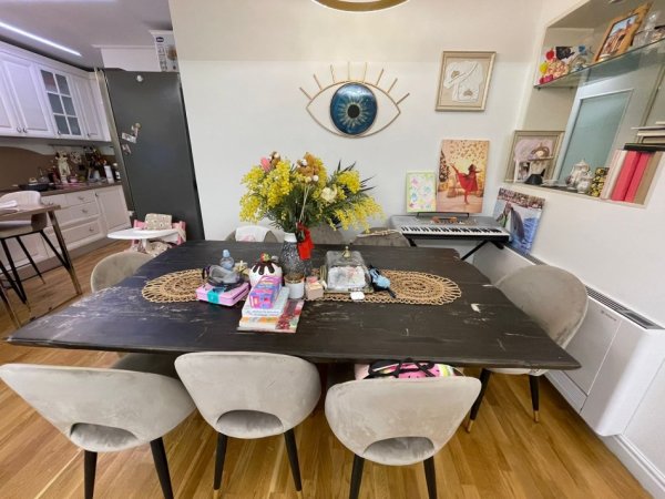 Tirane, shitet apartament 3+1, Kati 2, 182 m2 370,000€ (Rezidenca Kodra Diellit)