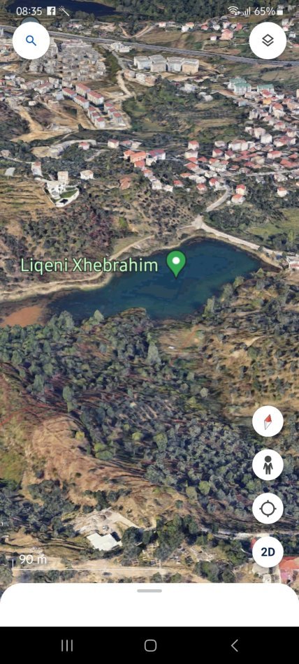Tirane, shes truall 2.500 m² 520.000 Euro (Mjull Liqeni)