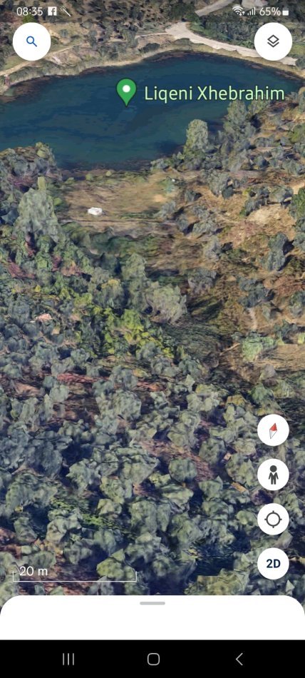 Tirane, shes truall 2.500 m² 520.000 Euro (Mjull Liqeni)