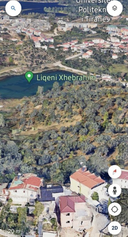 Tirane, shes truall 2.500 m² 520.000 Euro (Mjull Liqeni)