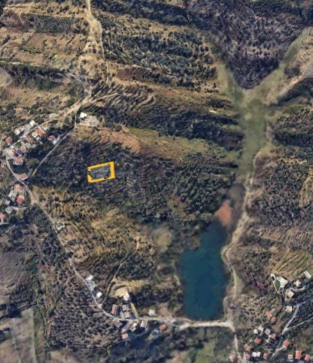 Tirane, shes truall 2.500 m² 520.000 Euro (Mjull Liqeni)