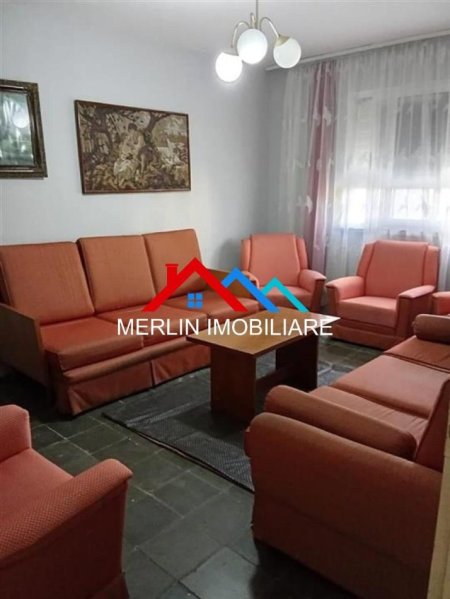 Tirane, jepet me qera apartament 2+1 Kati 4, 80 m² 450 € (Belul Hatibi)