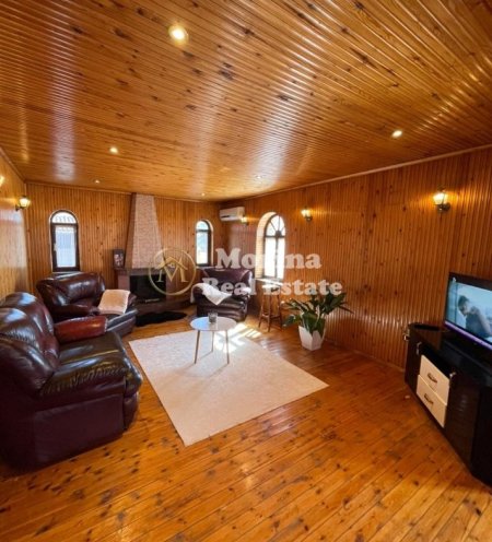 Tirane, jepet me qera apartament 2+1 Kati 4, 85 m² 500 € (Rruga Selaudin Zorba)