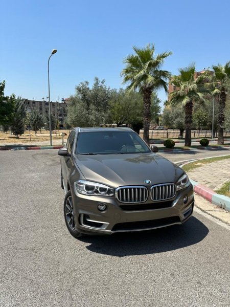 Tirane, shes SUV | Fuoristrad | Xhip BMW X5 FULL OPTION 3.5 BENZIN (2967 KUBIK PA TAKS LUKSI) Benzin, gri e erret automatik Klima