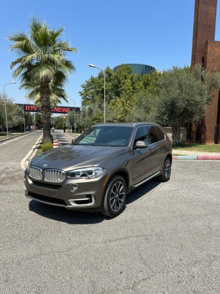 Tirane, shes SUV | Fuoristrad | Xhip BMW X5 FULL OPTION 3.5 BENZIN (2967 KUBIK PA TAKS LUKSI) Benzin, gri e erret automatik Klima