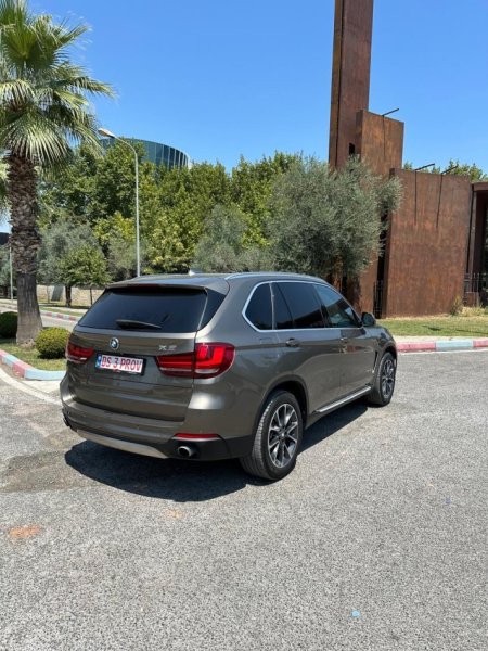 Tirane, shes SUV | Fuoristrad | Xhip BMW X5 FULL OPTION 3.5 BENZIN (2967 KUBIK PA TAKS LUKSI) Benzin, gri e erret automatik Klima