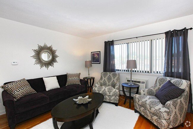 Tirane, shitet Vile Kati 2, 105 m² 355.000 € (Golem)