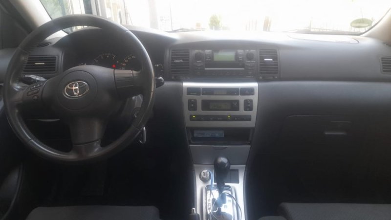 Tirane, shes makine Toyota corrolla Nafte, gri metalizato automatik Kondicioner 4.900 €