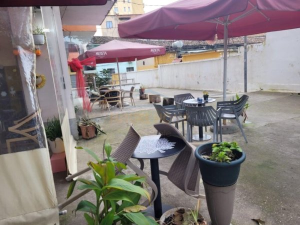 Tirane, shitet ambjent biznesi Kati 0, 66 m² 165.000 € (Cerciz Topulli)