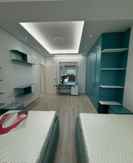 Tirane, jepet me qera apartament 2+1 Kati 2, 100 m² 500 € (SAUK)
