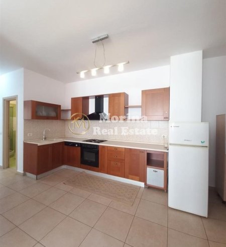 Tirane, jepet me qera apartament 2+1 Kati 7, 110 m² 600 € (Selvia)