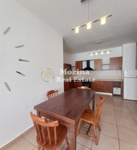 Tirane, jepet me qera apartament 2+1 Kati 7, 110 m² 600 € (Selvia)