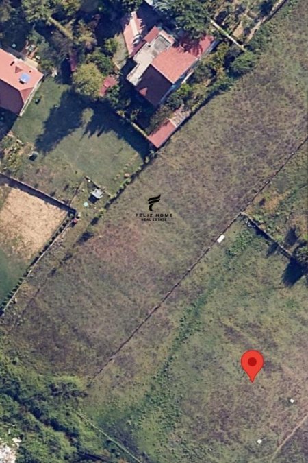 Tirane, jepet me qera toke , 500 m² (SAUK)