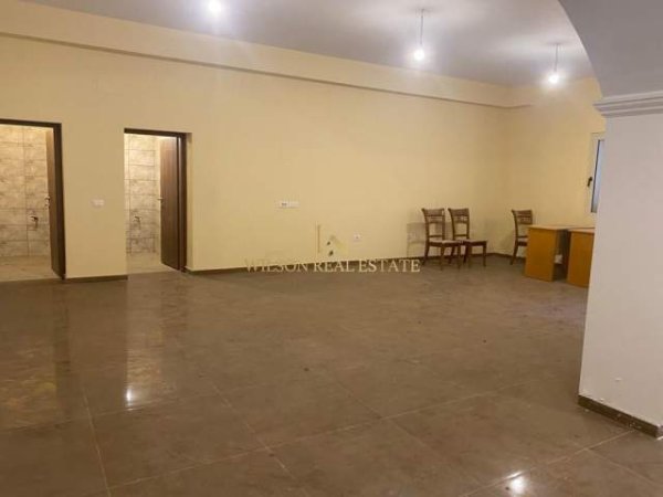 Tirane, shitet ambjent biznesi Kati 0, 1.234 m² 370.200 Euro (21 Dhjetori)