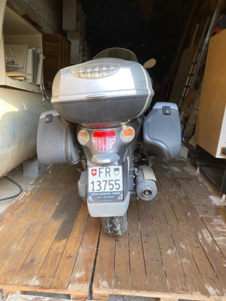 Tirane, shes APRILIA SCARABEO 500 KUBIK , gri metalizato 12.000 km 2.250 €