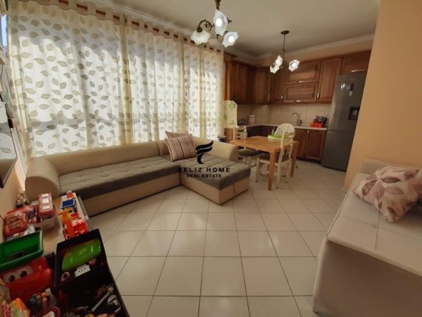 Tirane, shitet apartament 2+1+Ballkon Kati 7, 90 m² 115.000 € (ASTIR)