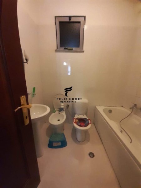 Tirane, shitet apartament 2+1+Ballkon Kati 7, 90 m² 115.000 € (ASTIR)