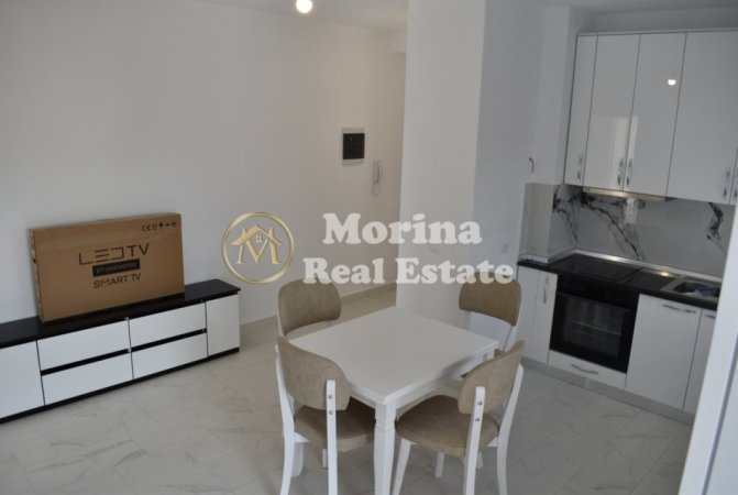 Tirane, jepet me qera apartament 2+1 Kati 5, 91 m² 500 € (Rruga Gjon Buzuku)
