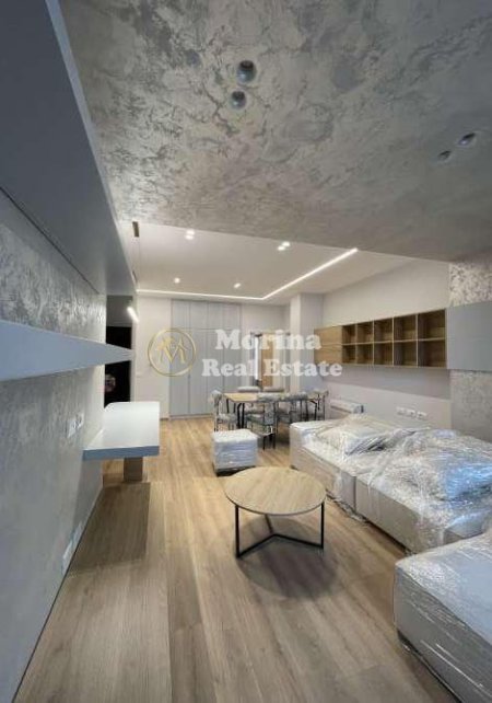 Tirane, jepet me qera apartament 2+1 Kati 7, 110 m² 1.800 € (Rr.Kosovareve)