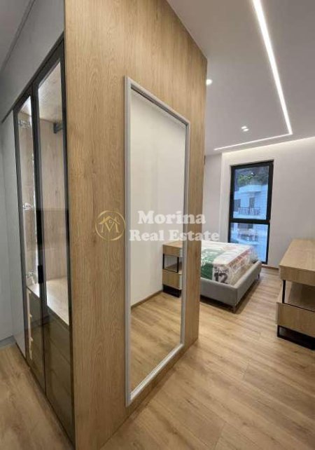 Tirane, jepet me qera apartament 2+1 Kati 7, 110 m² 1.800 € (Rr.Kosovareve)