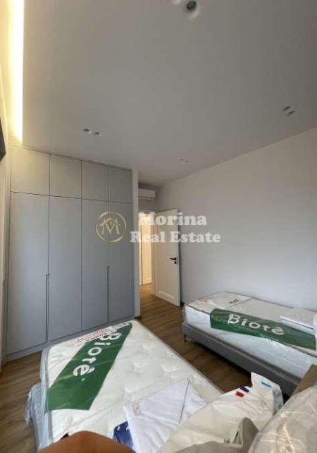Tirane, jepet me qera apartament 2+1 Kati 7, 110 m² 1.800 € (Rr.Kosovareve)