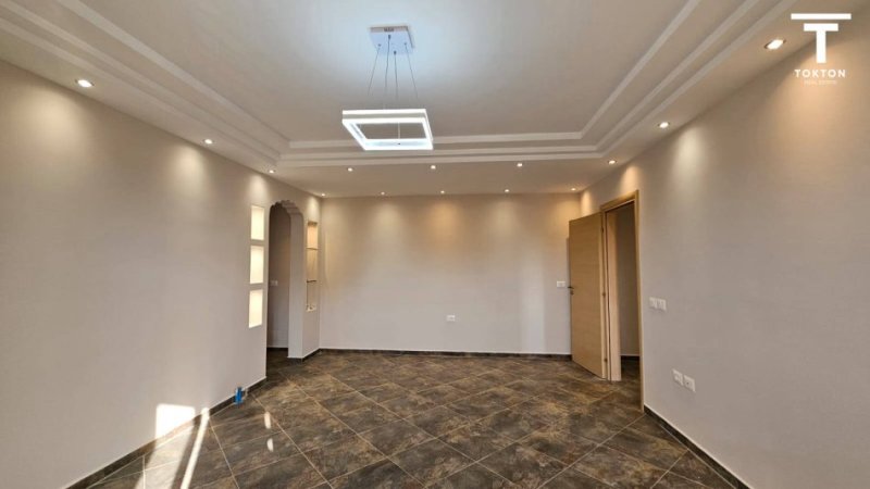 Tirane, shitet apartament 2+1 Kati 5, 122 m² 150.000 € (Oxhaku) TT 1308