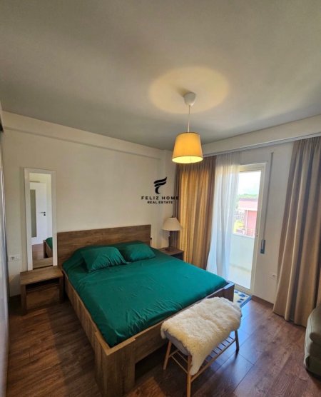 Tirane, jepet me qera apartament 1+1 Kati 4, 74 m² 450 € (LIQENI THATE PRANE RADISSON)