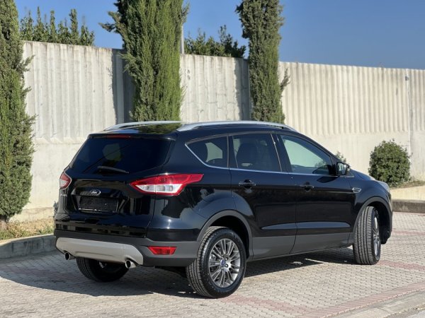 FORD KUGA 2.0 NAFTE 👉 2015 👈 KAMBIO AUTOMATIKE - NAVI 11.500 €