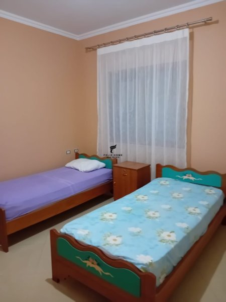 Tirane, jepet me qera shtepi 3+1 Kati 2, 120 m² 46.000 € (5 MAJ)
