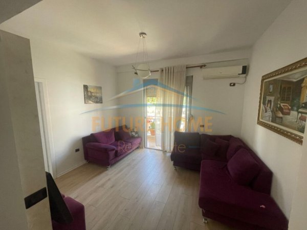Tirane, jepet me qera apartament 3+1+Ballkon Kati 6, 106 m² 400 € (FRESK RRUGA SHEFQET KUKA)