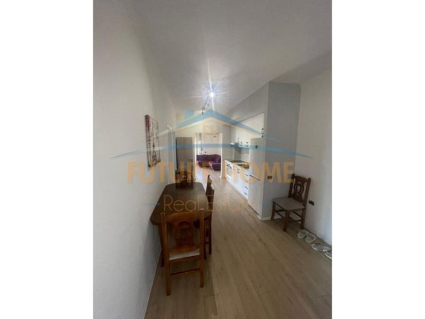 Tirane, jepet me qera apartament 3+1+Ballkon Kati 6, 106 m² 400 € (FRESK RRUGA SHEFQET KUKA)