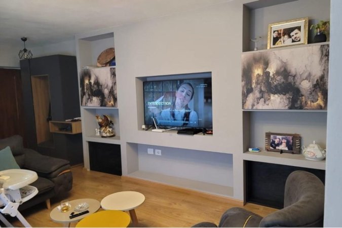 Tirane, shitet apartament 2+1 Kati 5, 92 m² 190.000 € (Rruga e Durrësit)
