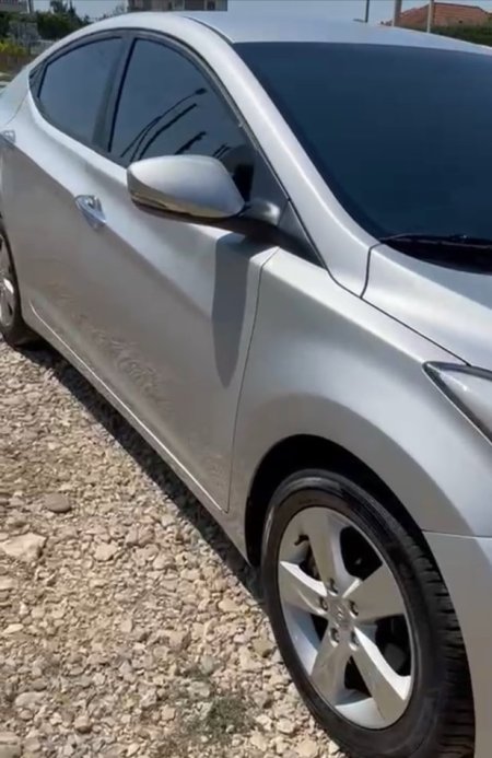 Shitet hyundai  6800€