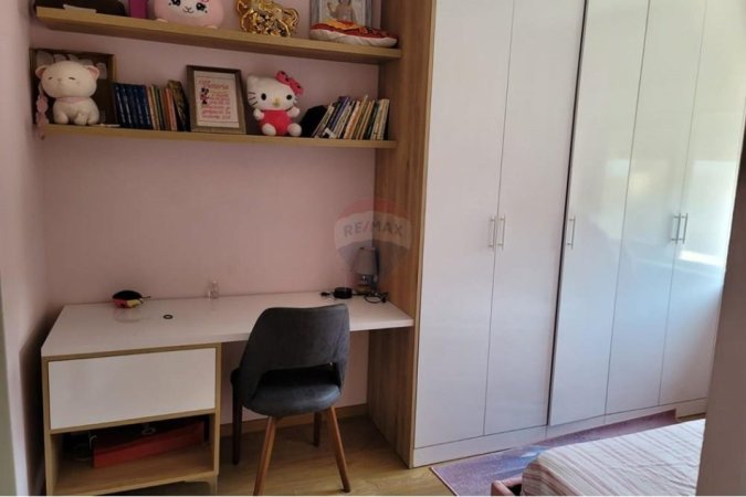 Tirane, shitet apartament 3+1 Kati 5, 92 m² 190.000 € (SHESIM APARTAMENT 3+1 RRUGA E DURRESIT!)