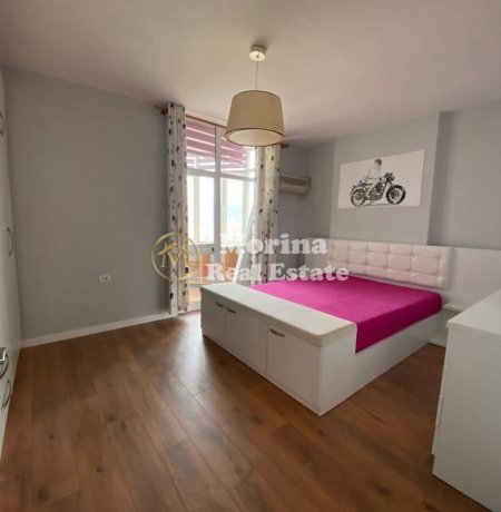 Tirane, jepet me qera apartament 2+1 , 125 m² 1.100 € (Blloku)