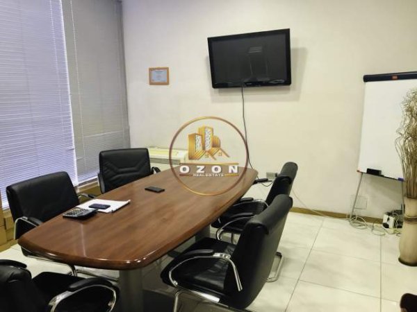 Tirane, shitet ambjent biznesi Kati 1, 95 m² 251.750 Euro (Rruga e Kavajes)