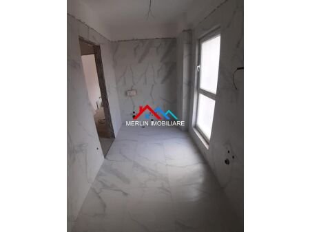 Tirane, shitet apartament 2+1+Ballkon Kati 6, 117 m² 170.000 € (Dritan Hoxha)