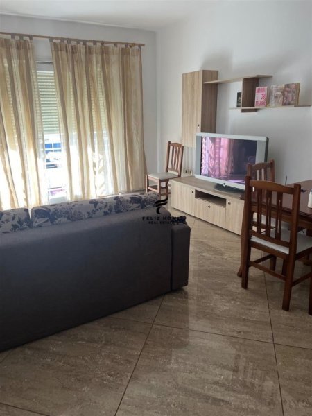 Tirane, jepet me qera apartament 2+1 Kati 3, 90 m² 450 € (ASTIR)