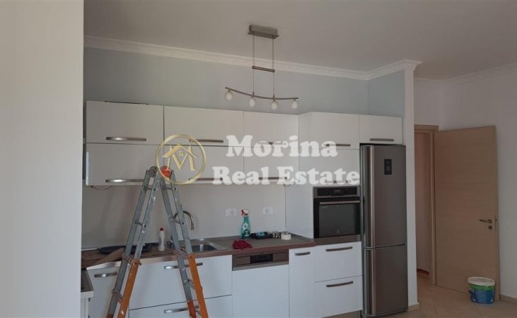 Tirane, jepet me qera apartament 2+1 Kati 4, 100 m² 750 € (Liqeni i Thate)