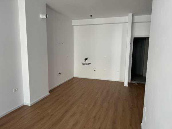 Tirane, shitet apartament 1+1+Ballkon Kati 6, 60 m² 80.000 € (ALI DEMI)