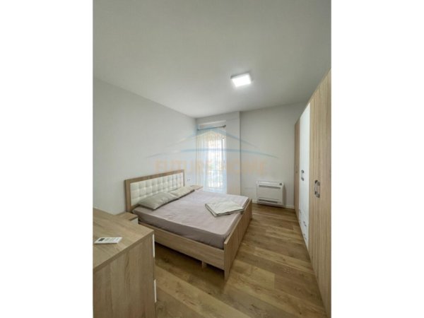 Tirane, jepet me qera apartament 2+1+Ballkon Kati 2, 90 m² 700 € (JORDAN MISJA)